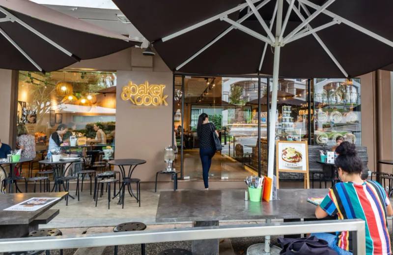 Baker & Cook Chip Bee Gardens outlet